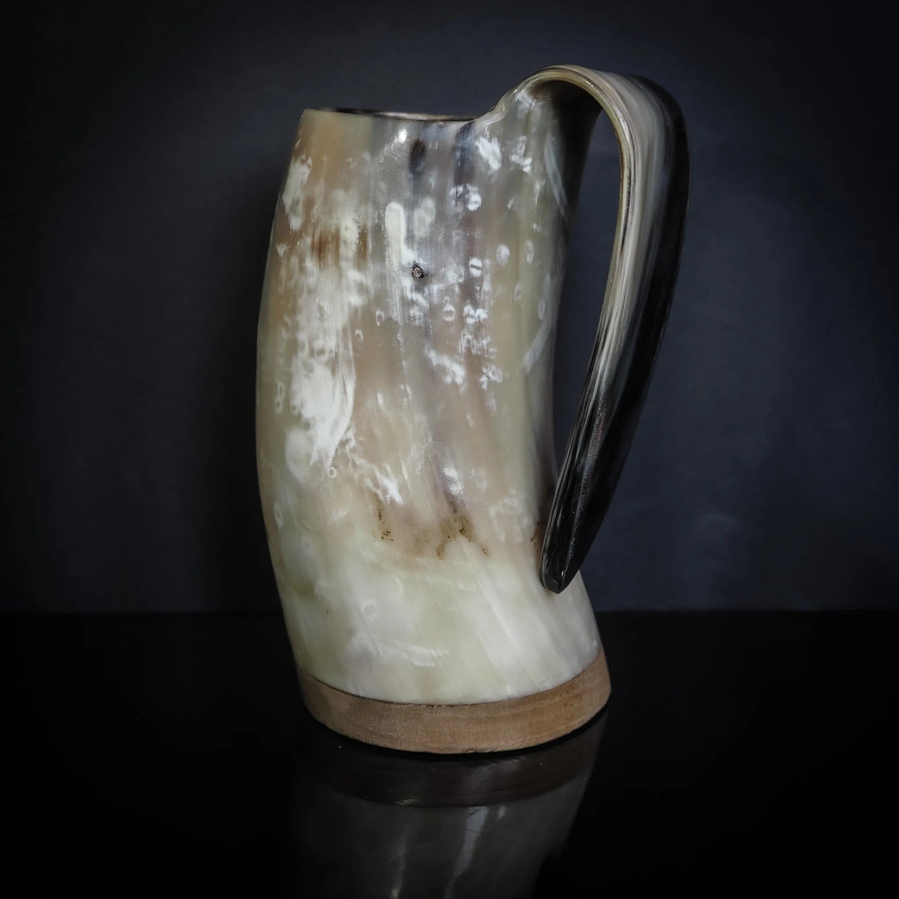 Handmade horn mug, Hammer of Thor 09310040