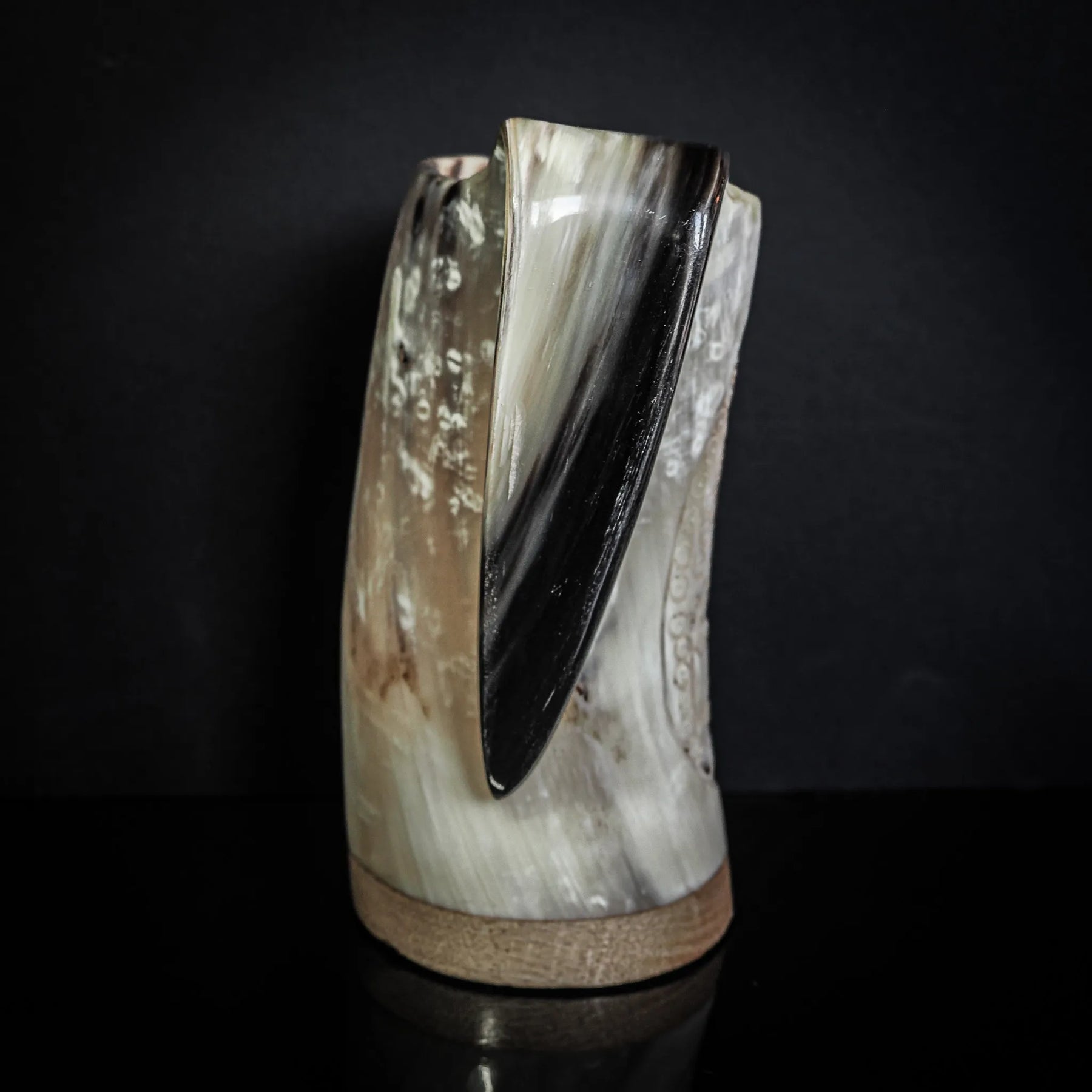 Handmade horn mug, Hammer of Thor 09310040