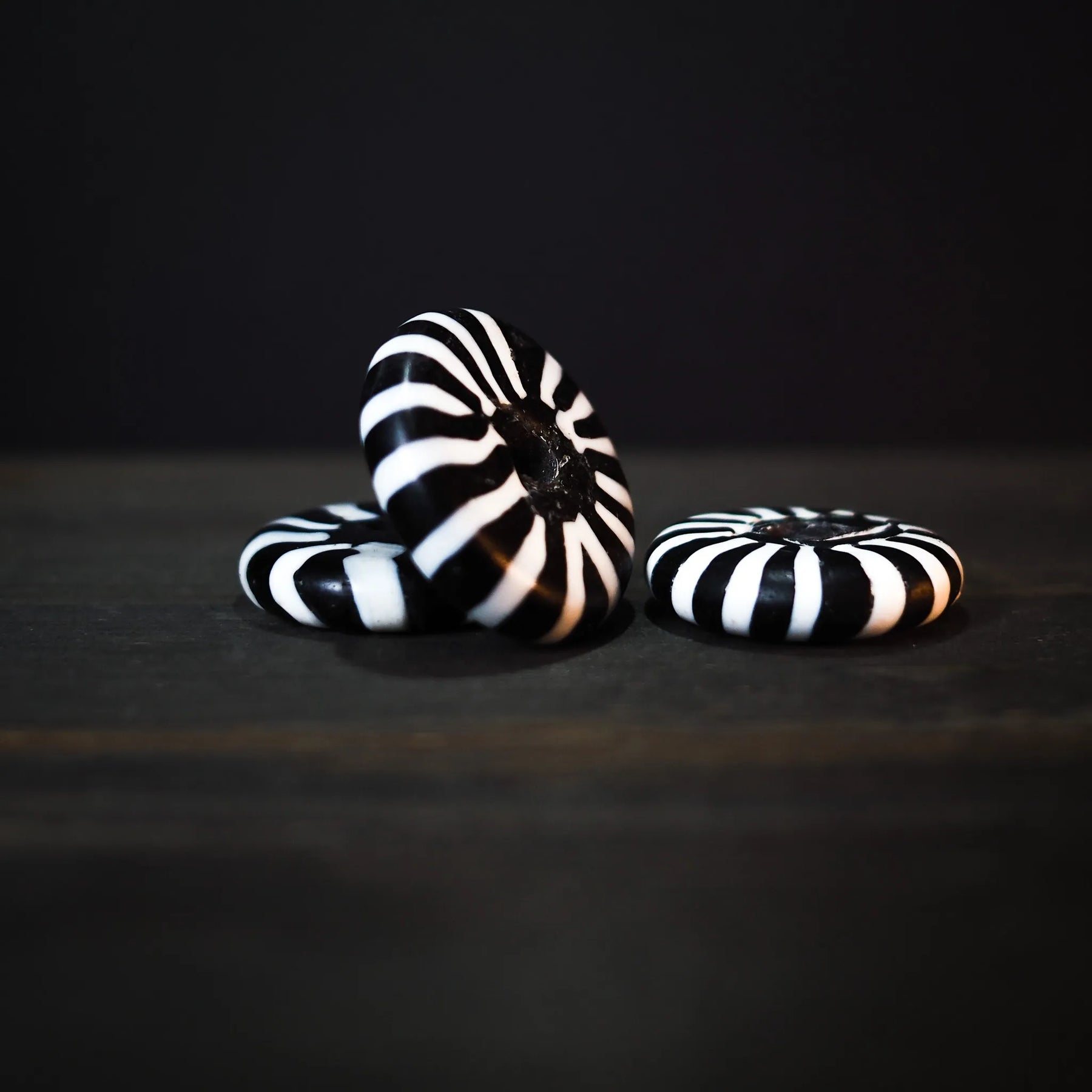 Black and white bead