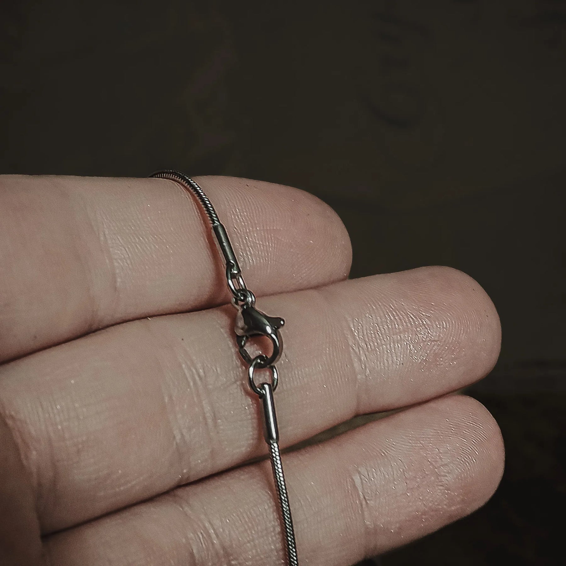 Silver-colored chain 55 cm