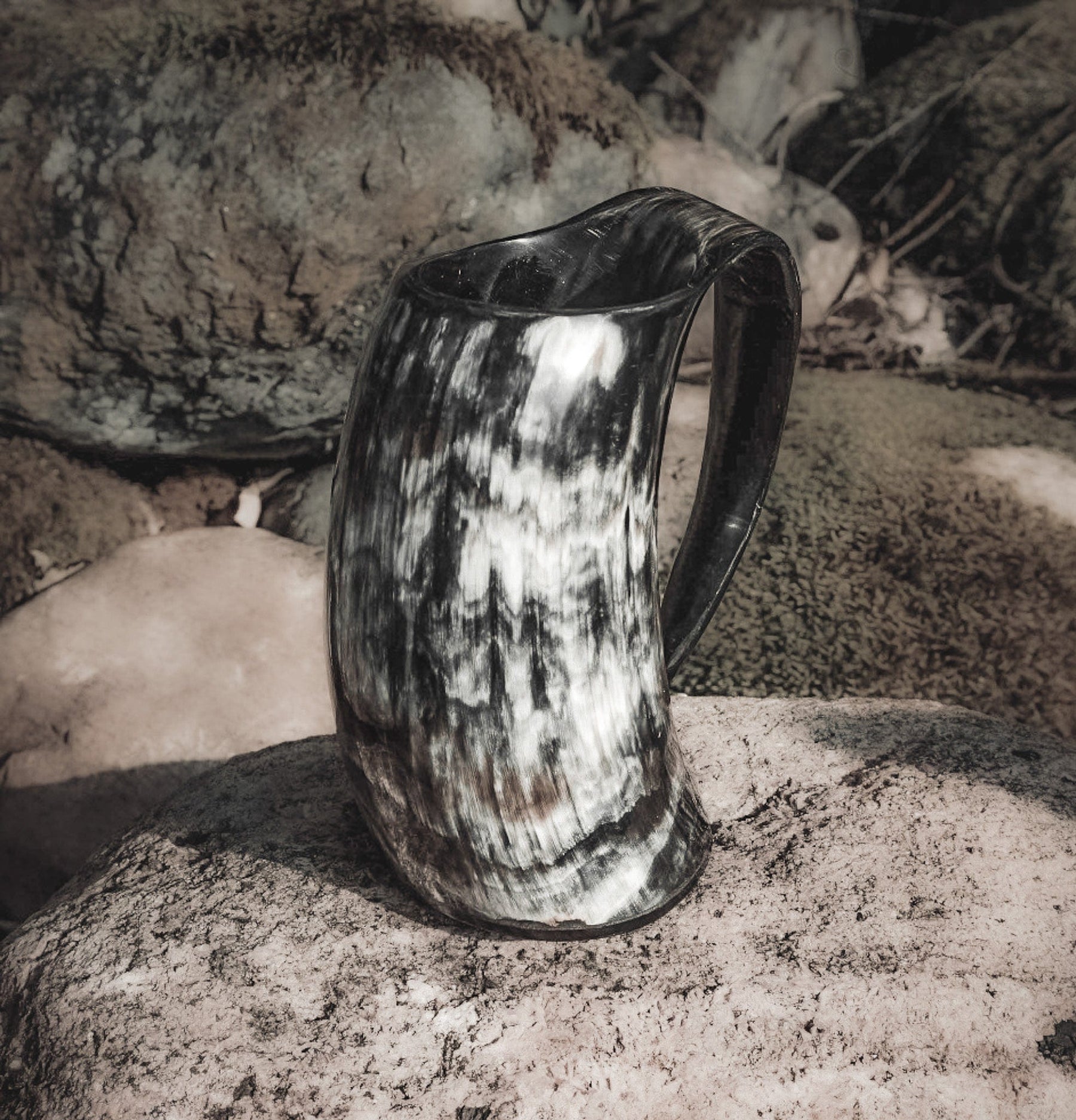 Stor kaffemugg i horn, 350 ml