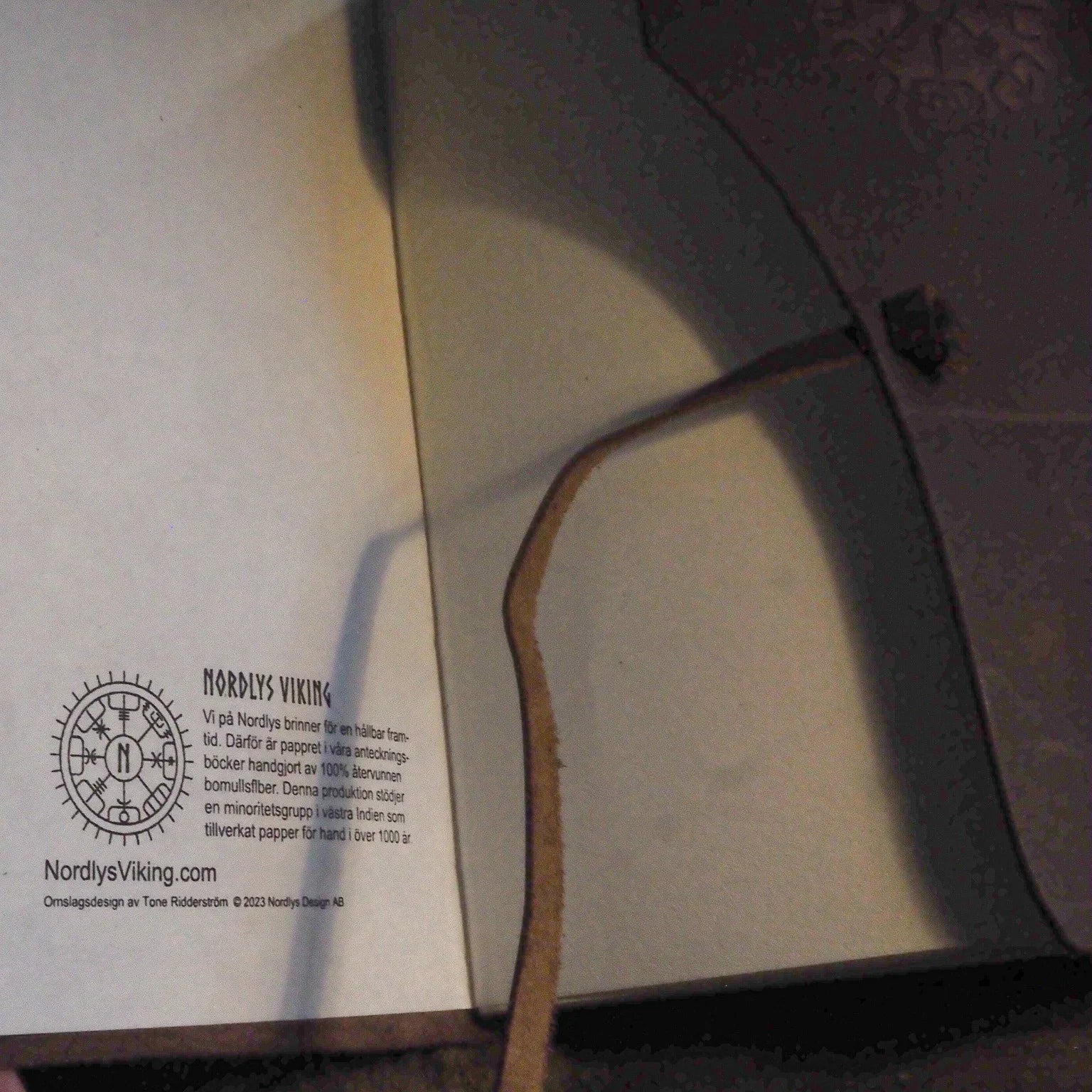 Notebook in 3 sizes.