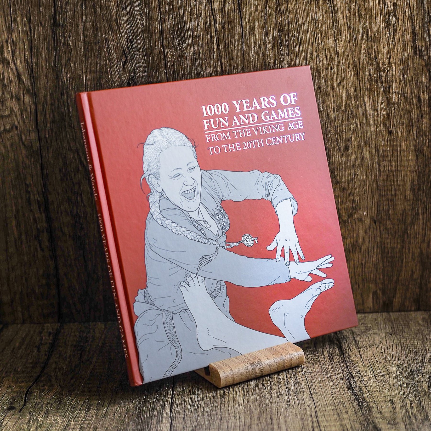 Bok med historiska lekar, 1000 years of fun and games