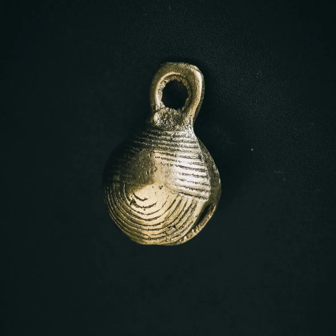 Bell in brass, medium