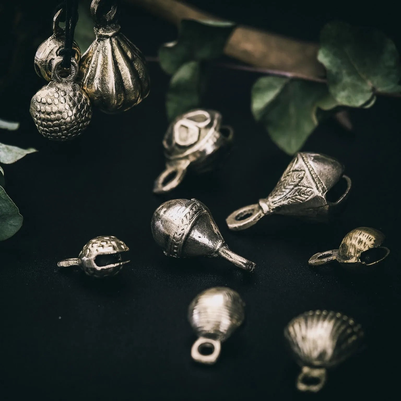 Bell in brass, medium