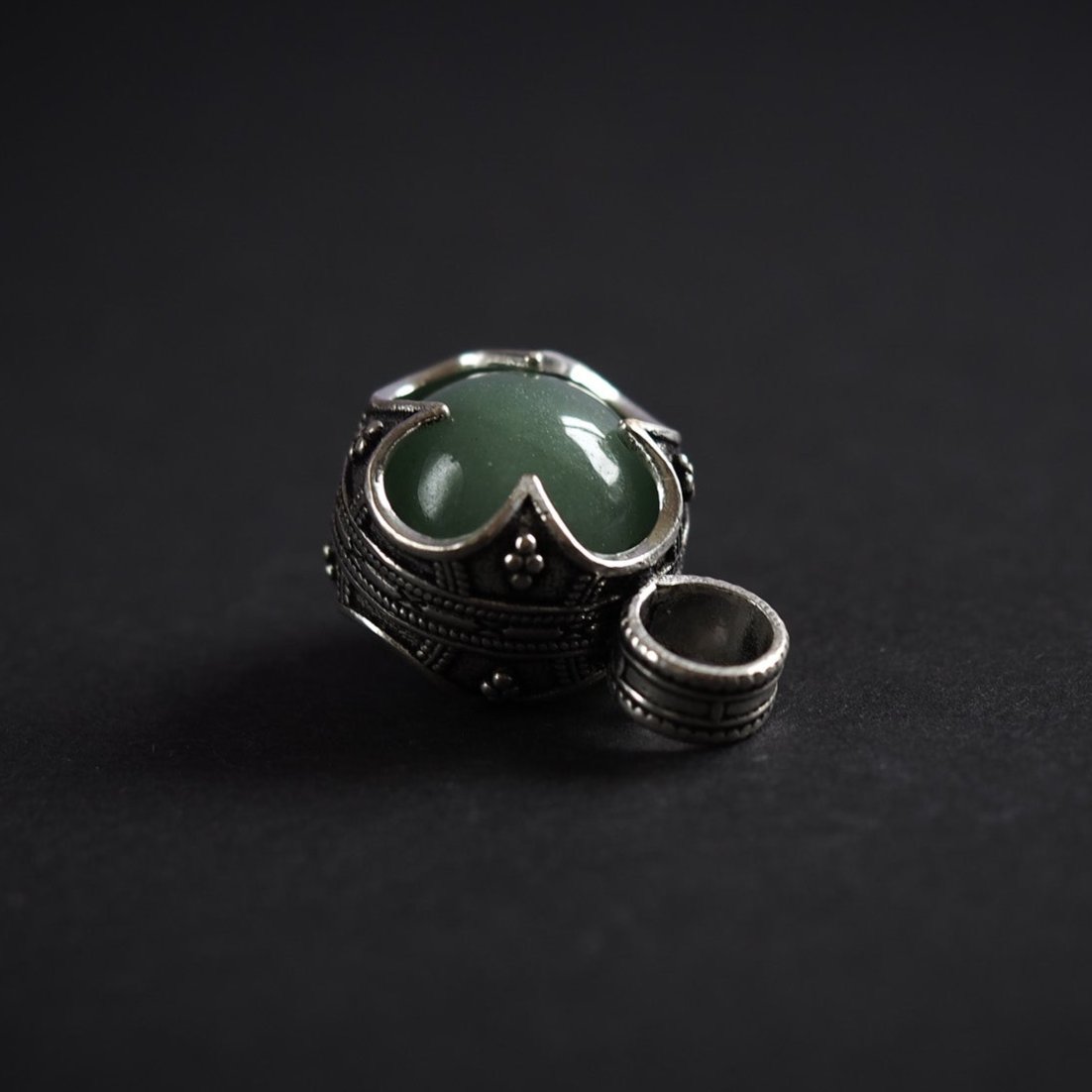 Gotlandshänge, Jade