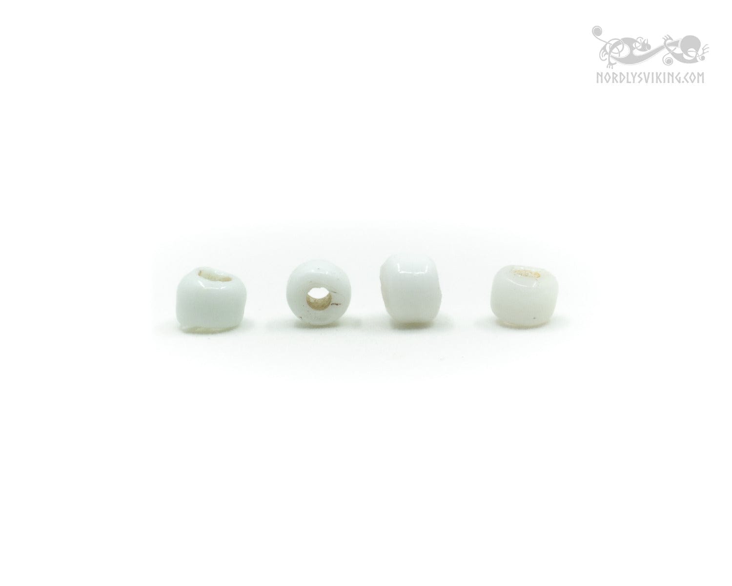 White glass bead, Gotland