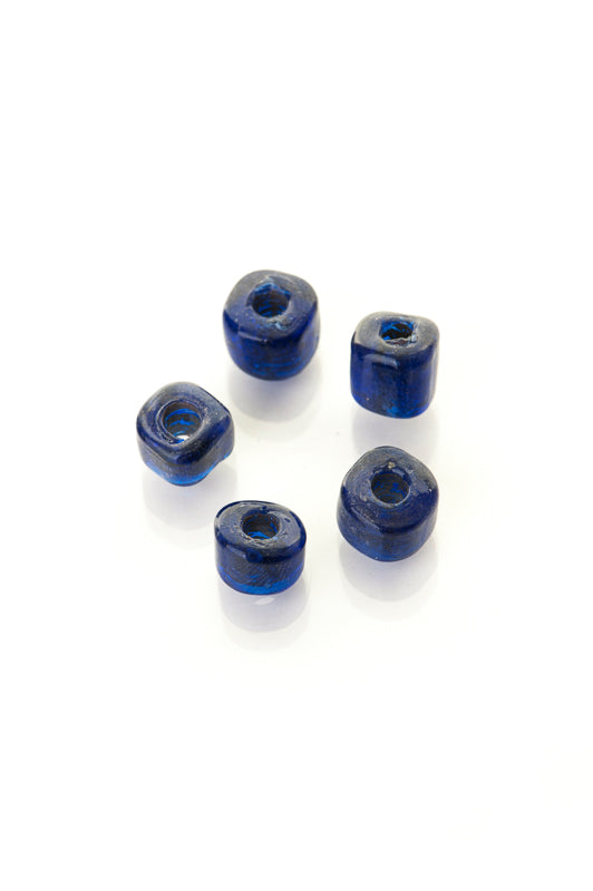 Square blue glass bead, Birka