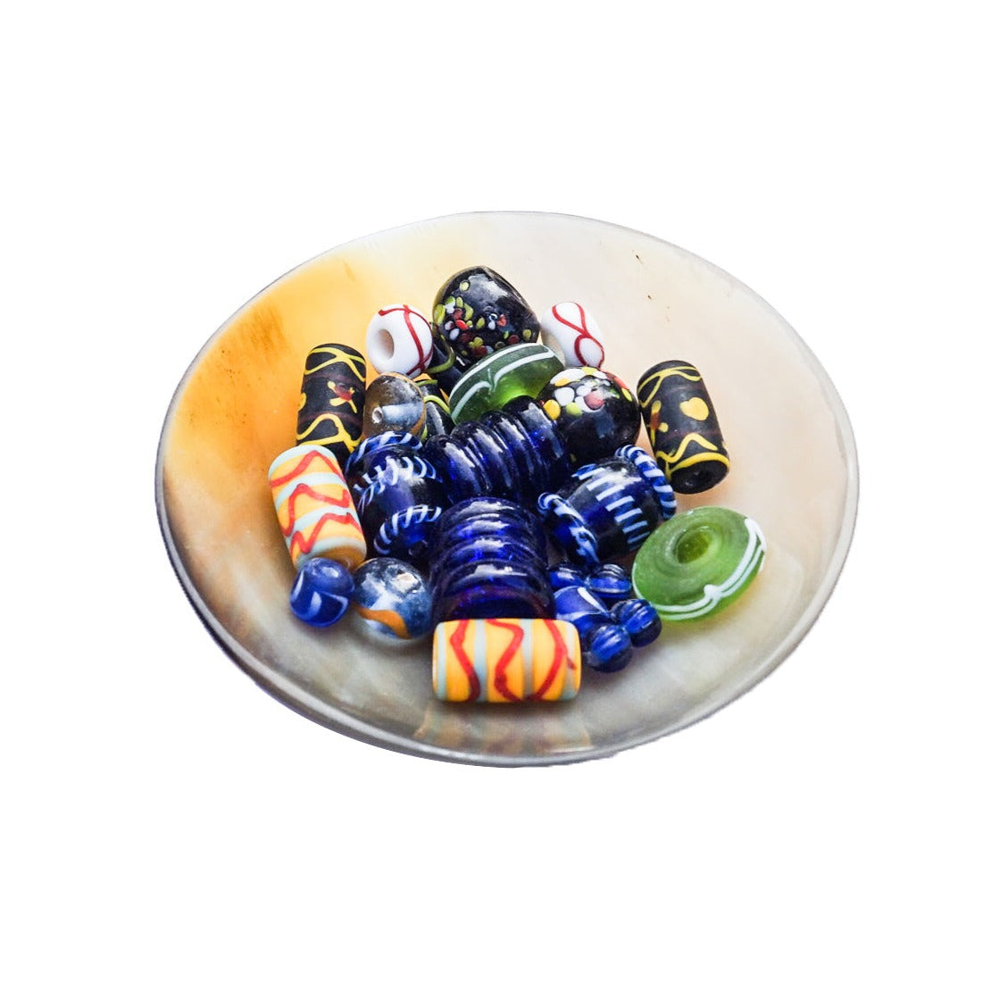 Mix of Norwegian historical glass beads, 22pcs