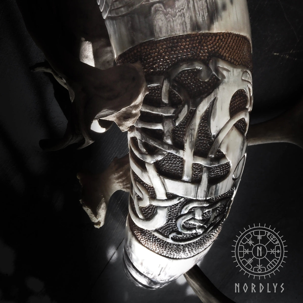 Deep carved drinking horn, Urnes