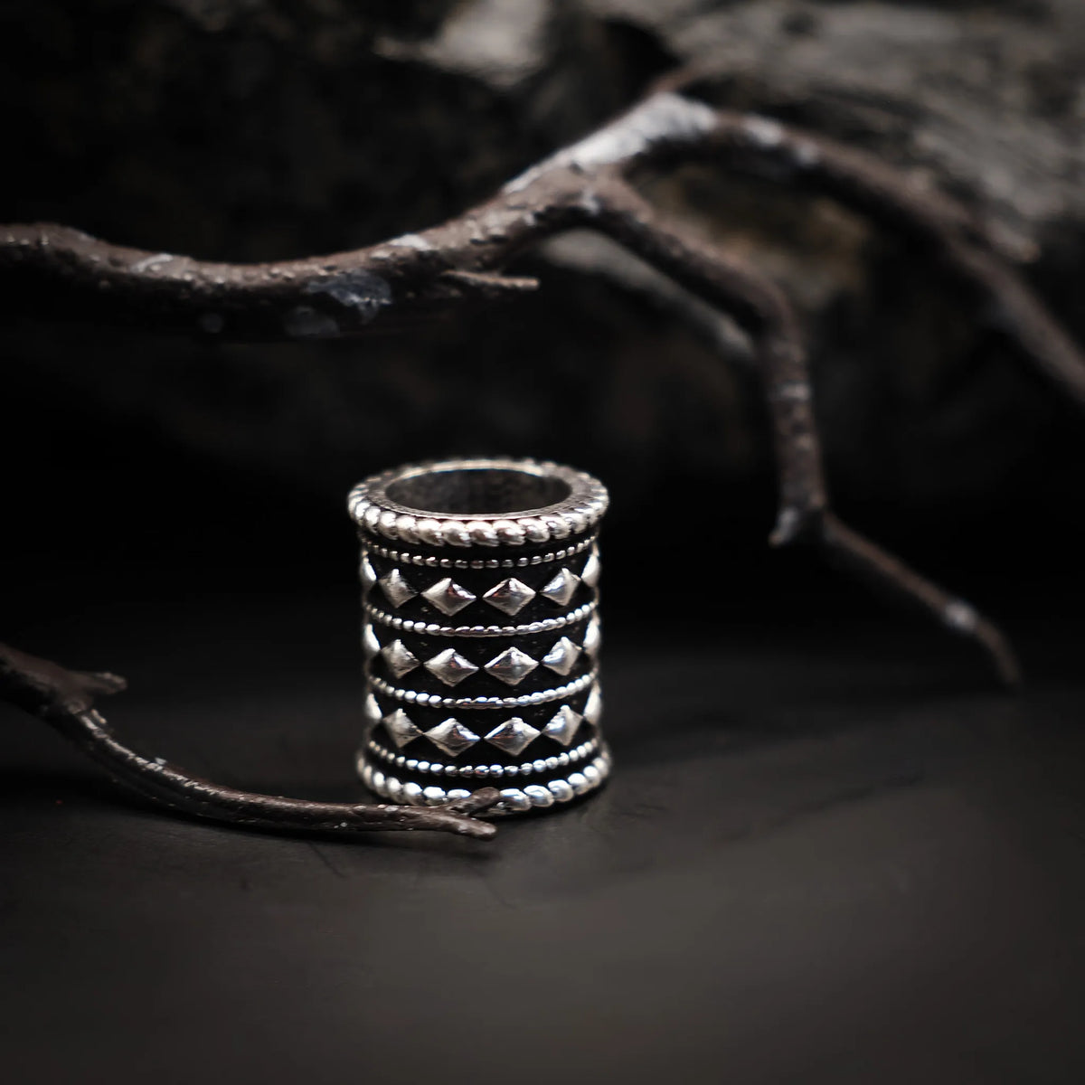 Beard Pearl - Large 2