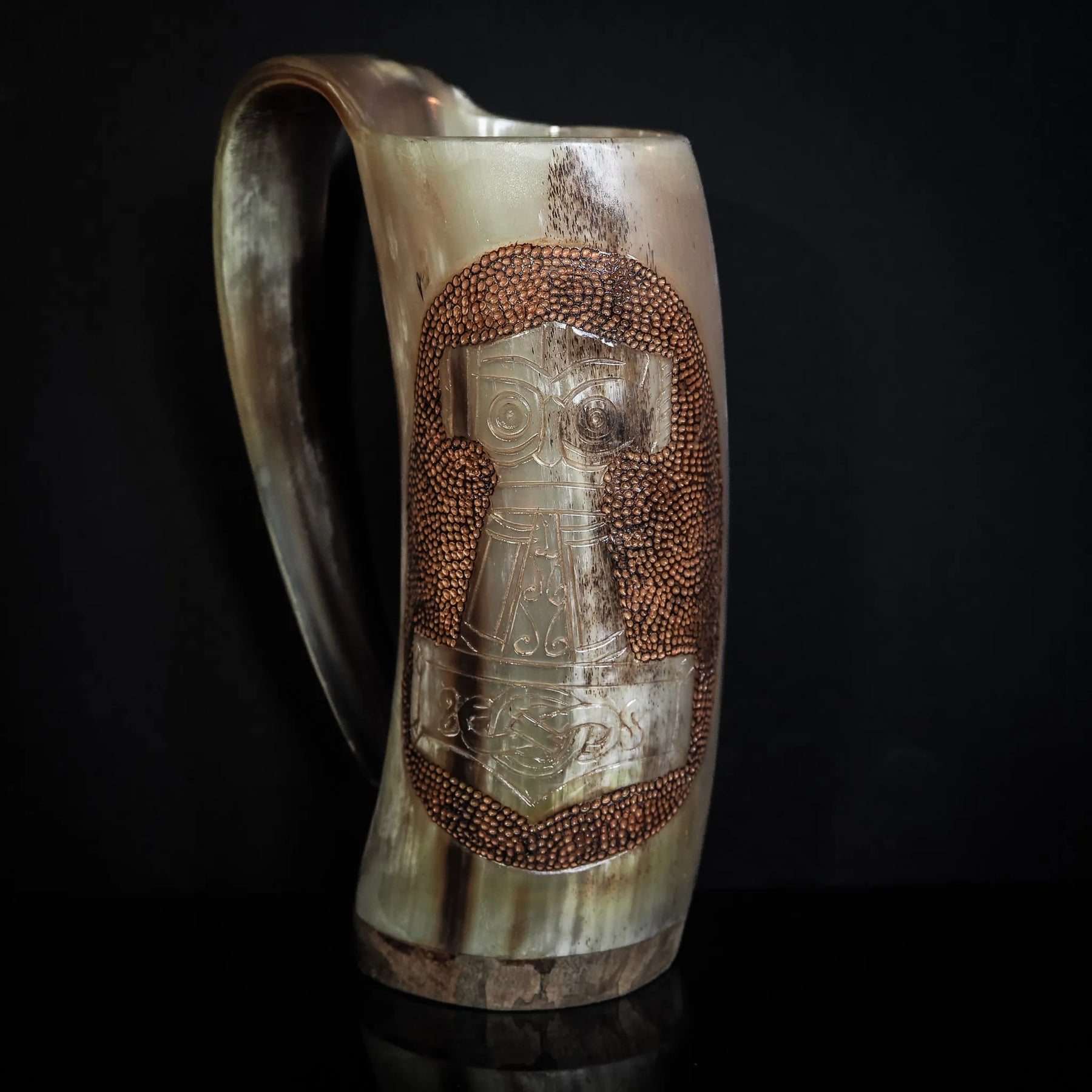 Hand carved horn mug, ,Hammer of Thor, 09310039