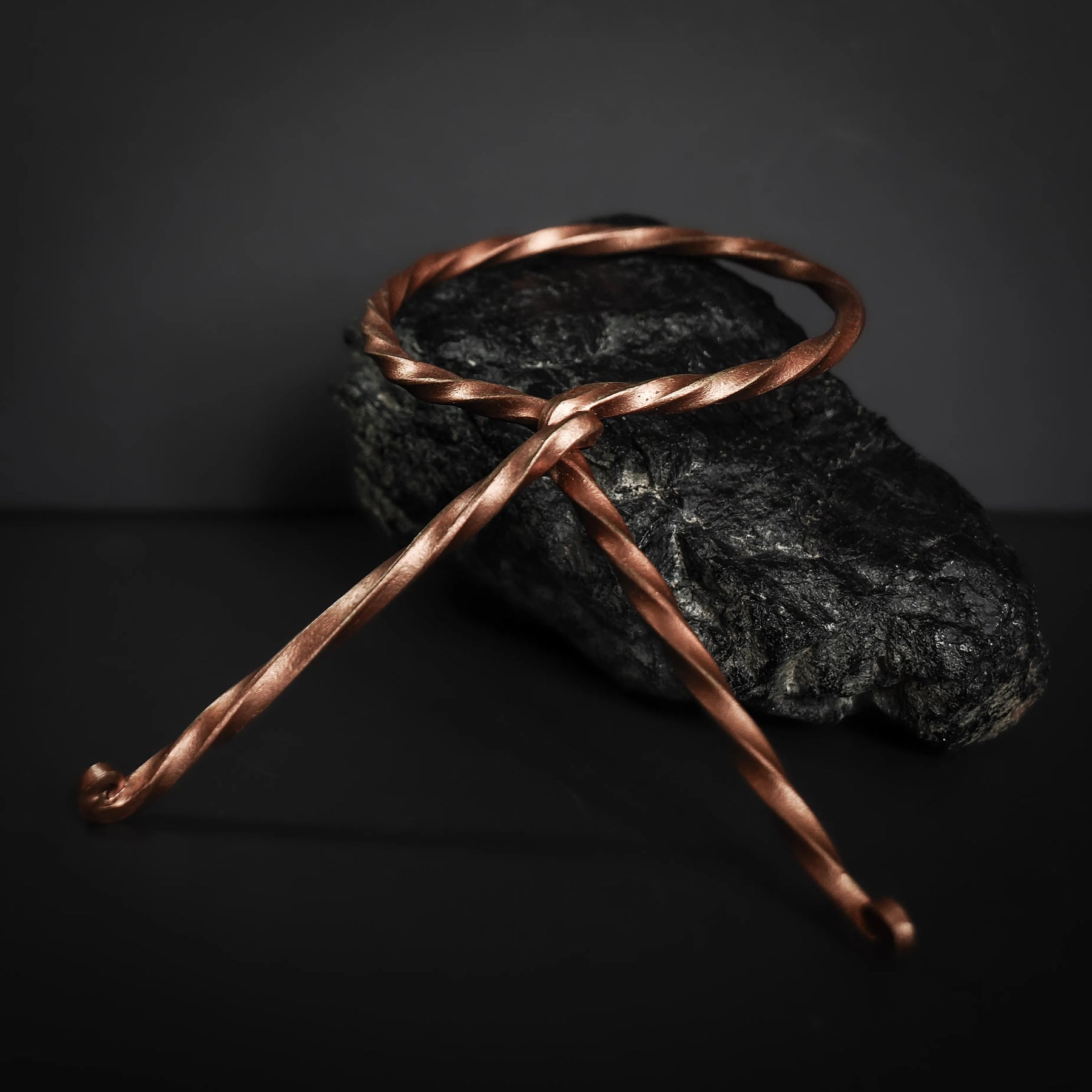 Hornställ i smide, 60-120mm , 3 färger