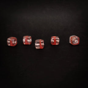 Kubisk rosa glaspärla