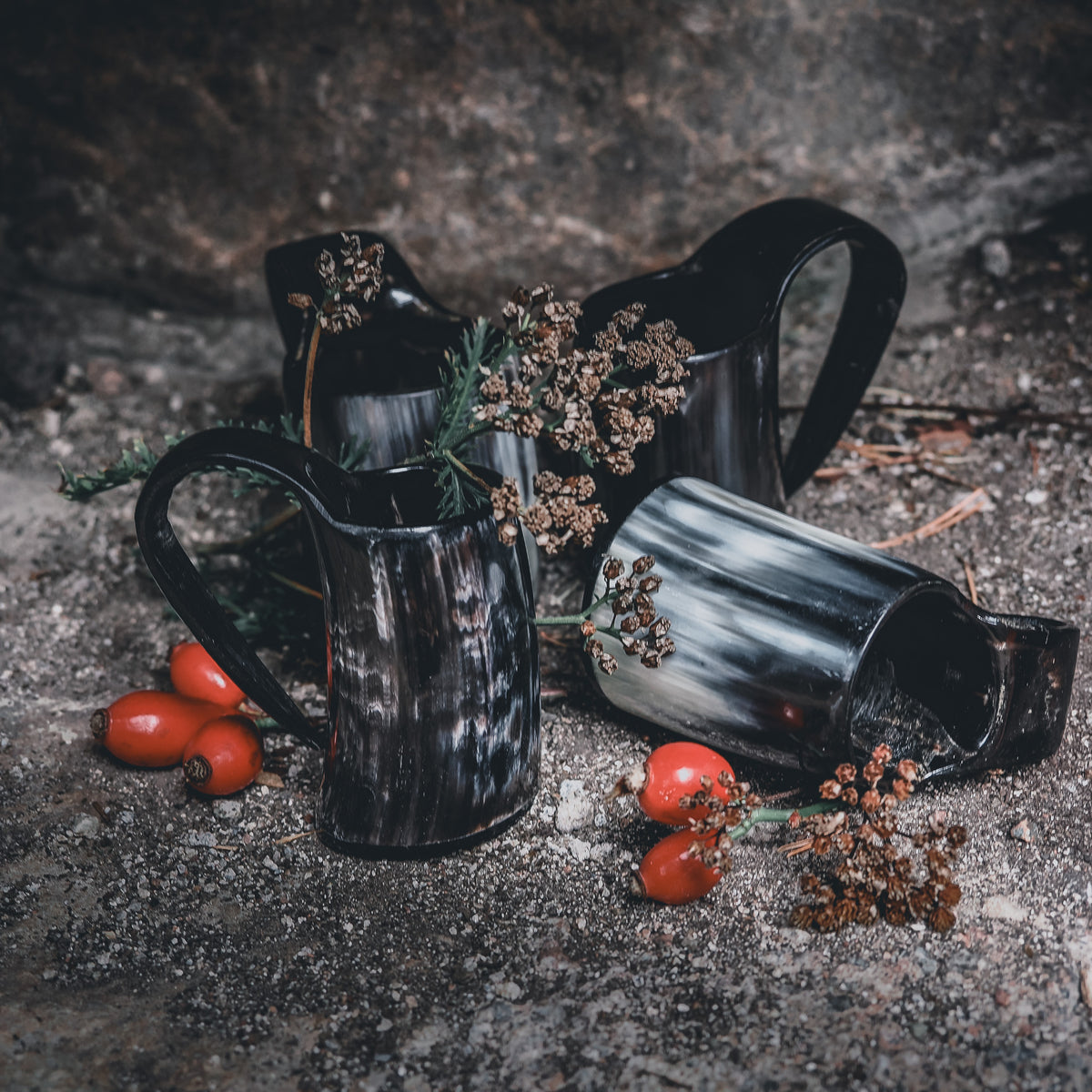Set med fyra espresso/glöggmuggar