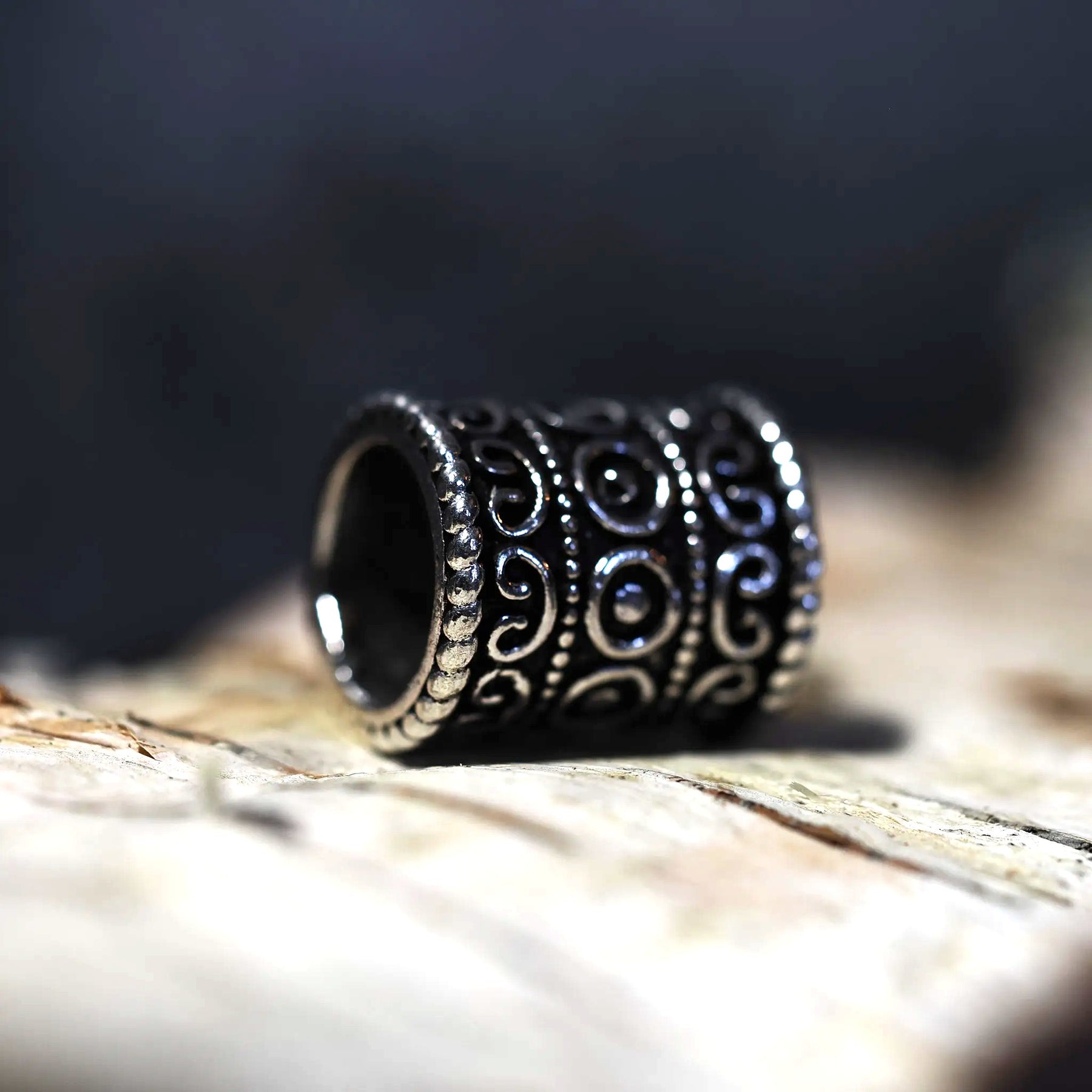 Skäggpärla Fimbula