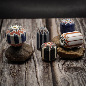 Pärlmix glaspärlor med mönster