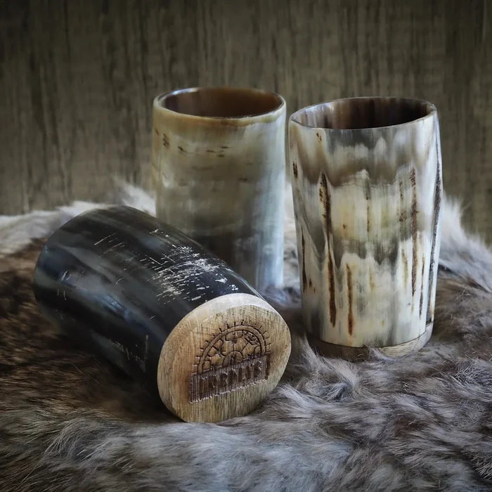 Set med 4 stk, hornkoppar med träbotten, mörk, 100ml