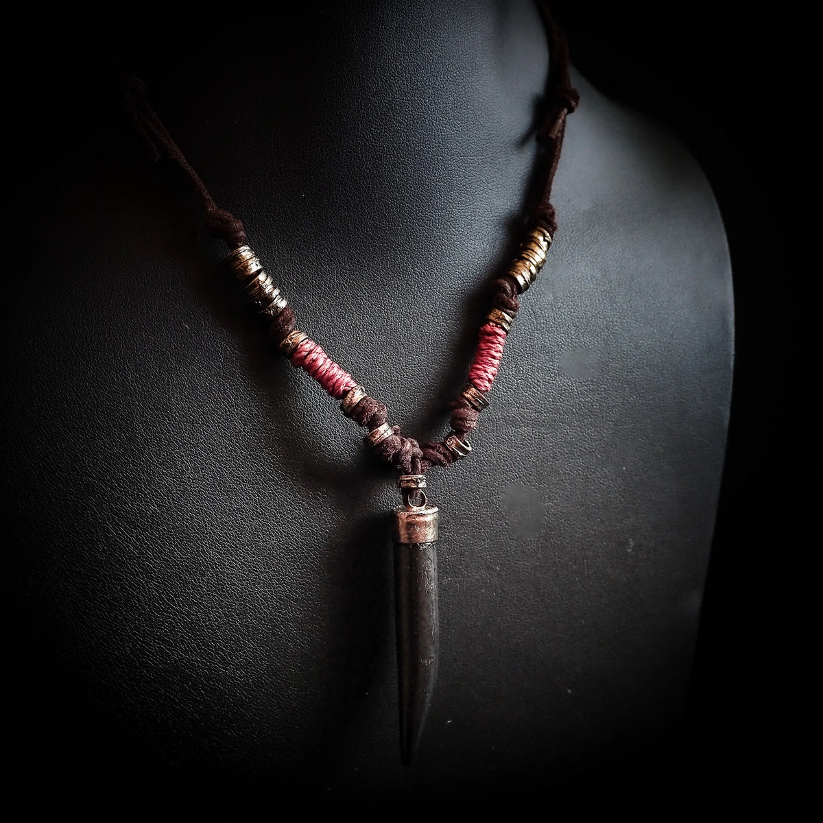 Necklace Skoll's tooth