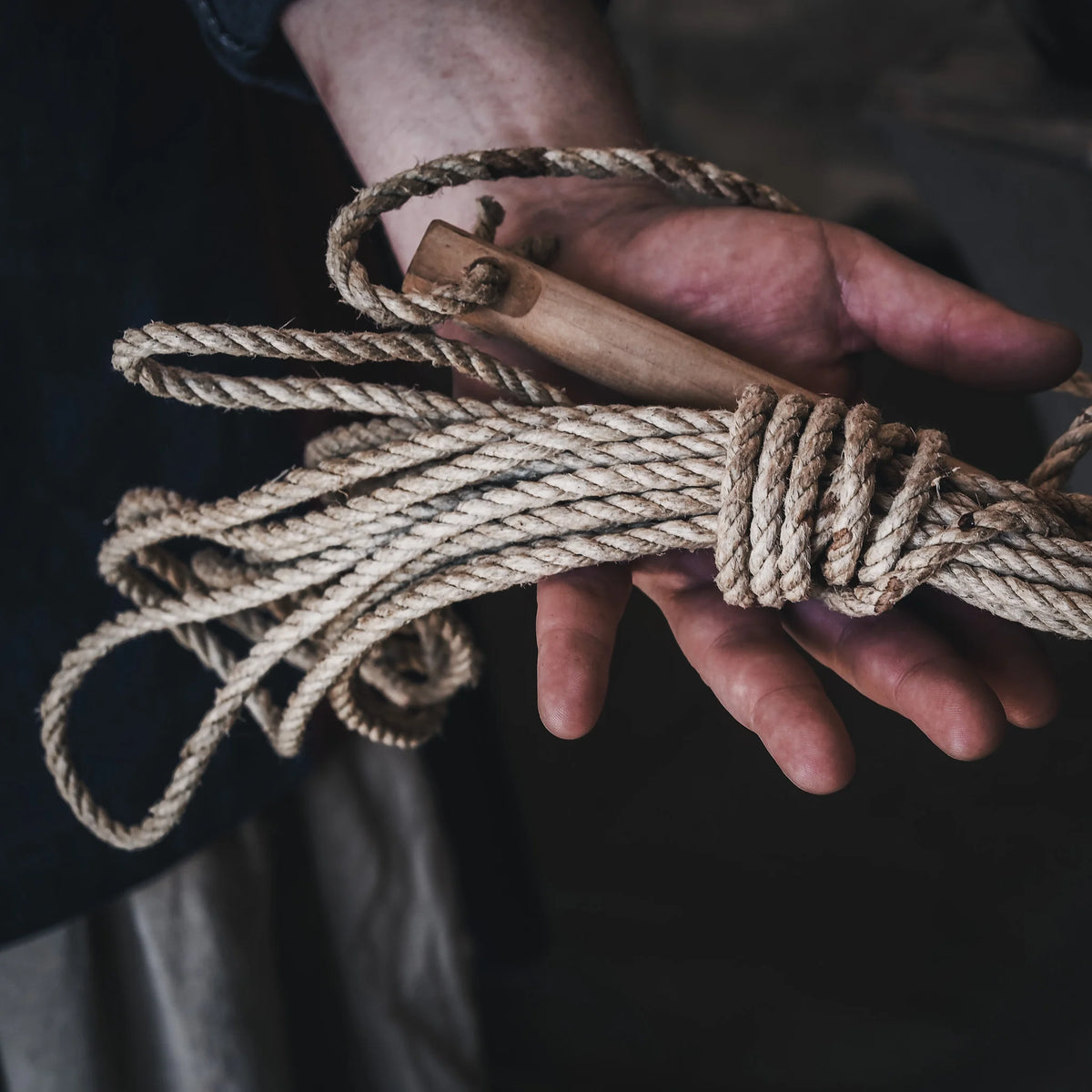 Tent rope in hemp