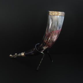 Drinking horn with raven and engraving. about 250 ml