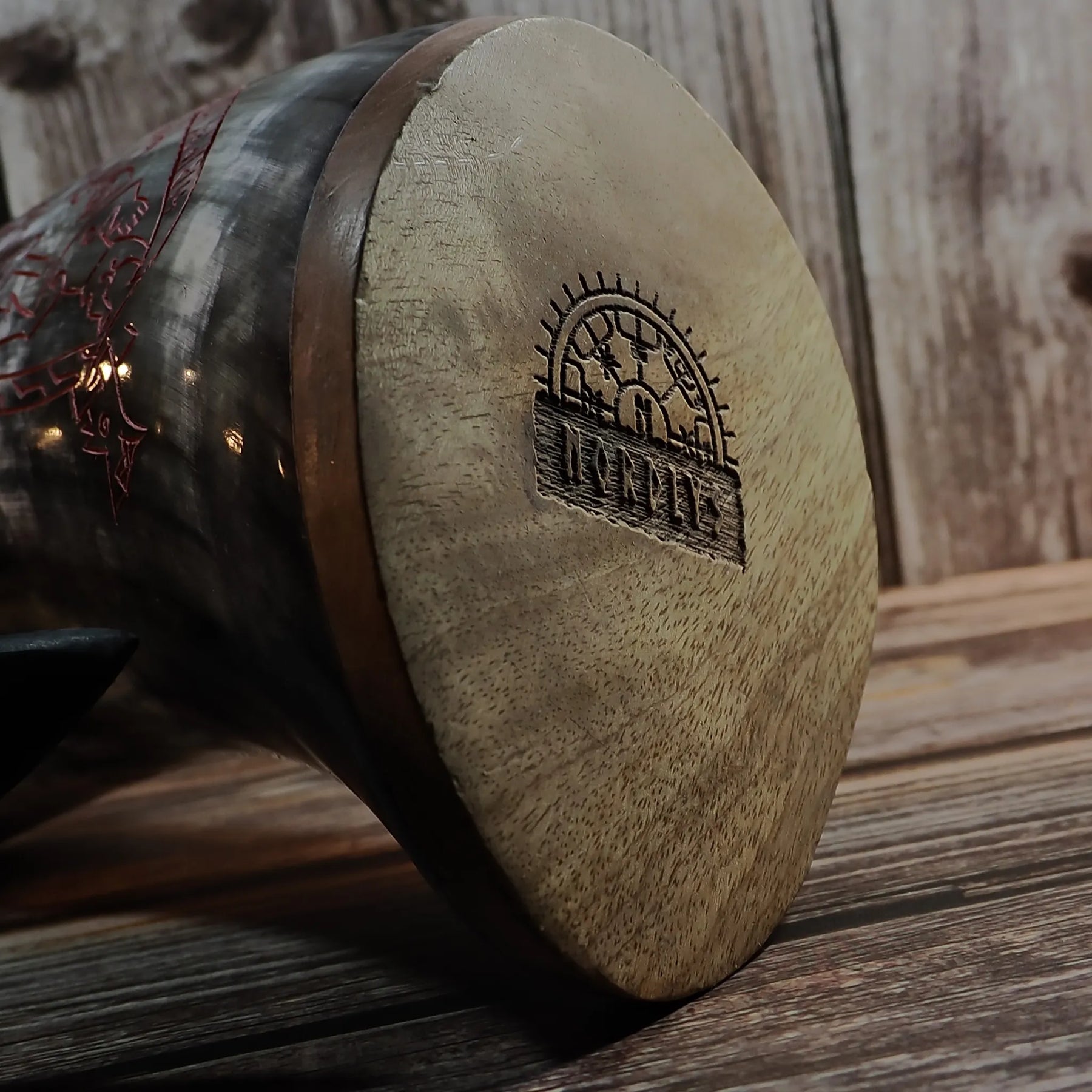 Engraved mug, Sigurd's saga