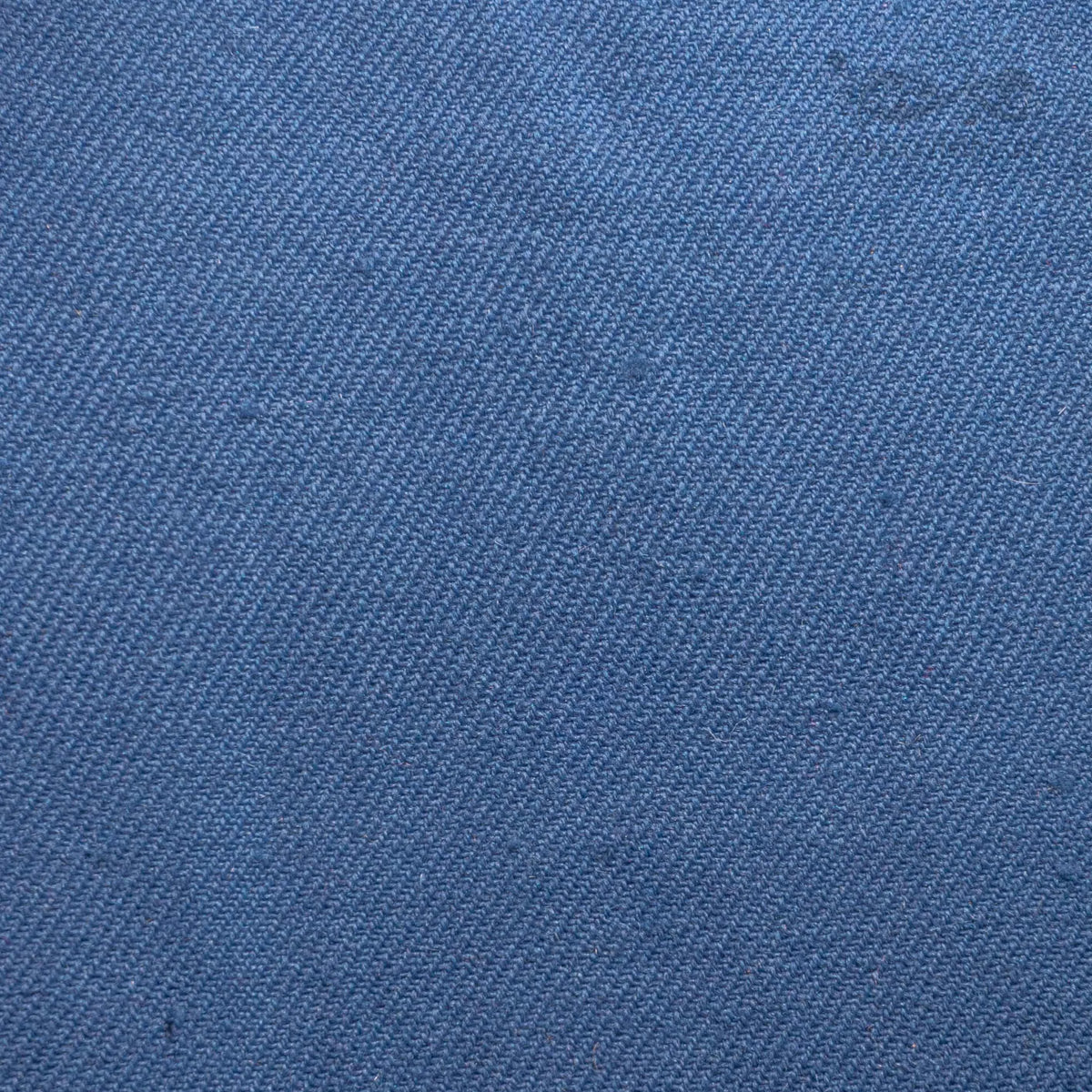 Växtfärgad ulltyg blå kypert