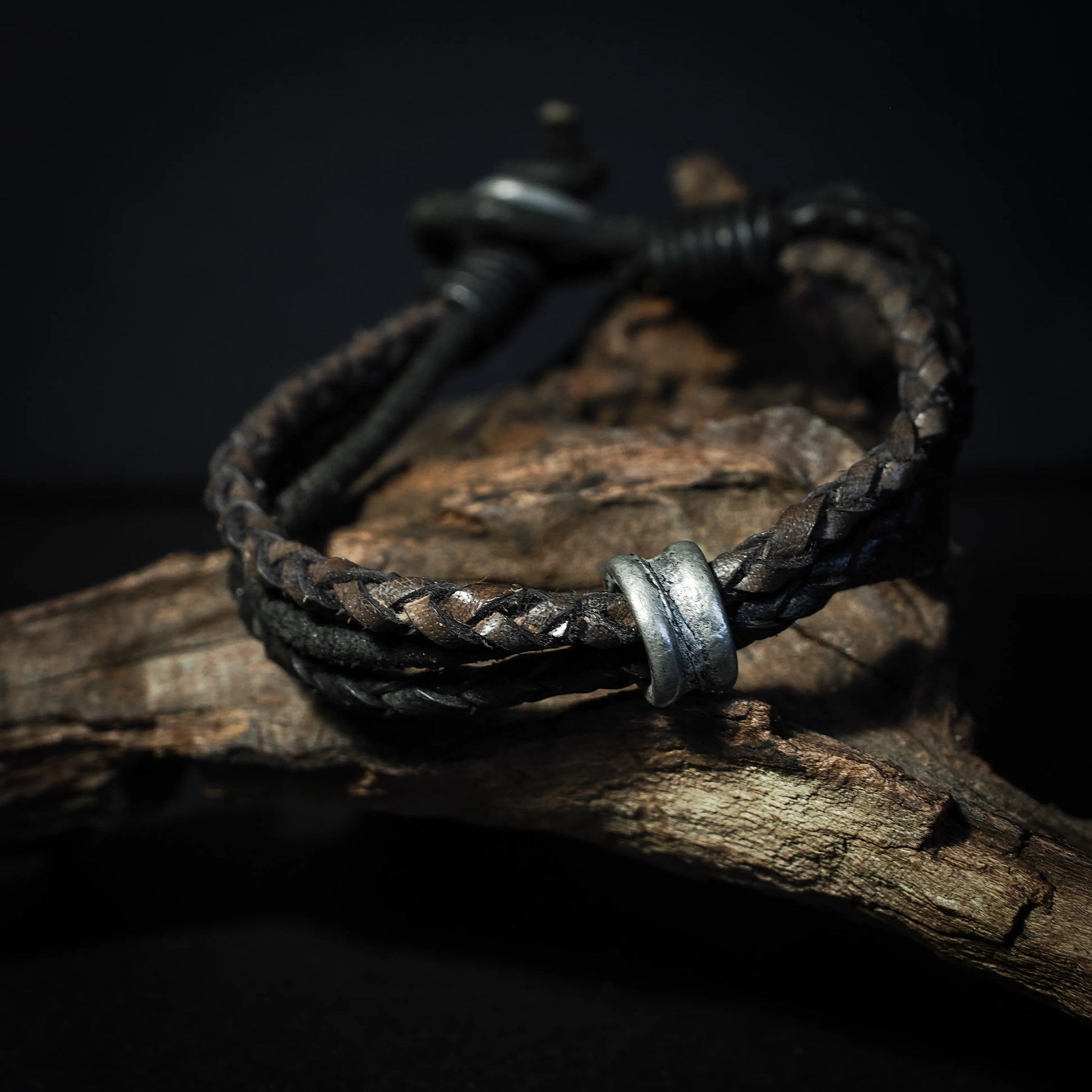 Eastre Armband